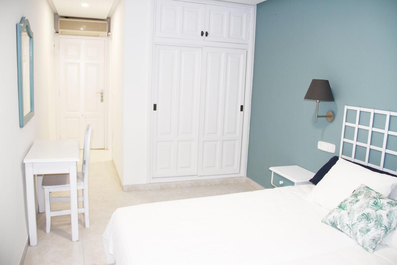Hugo Beach Hotel & Apartments Гандія Екстер'єр фото
