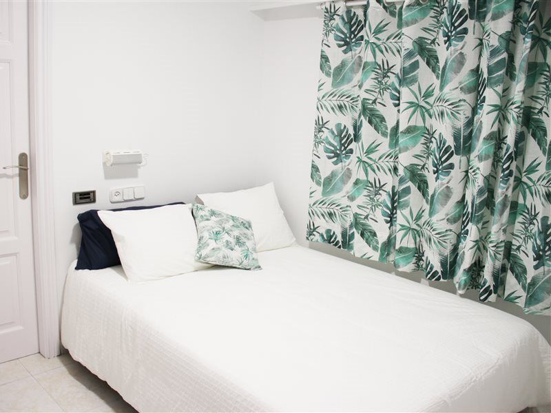 Hugo Beach Hotel & Apartments Гандія Екстер'єр фото